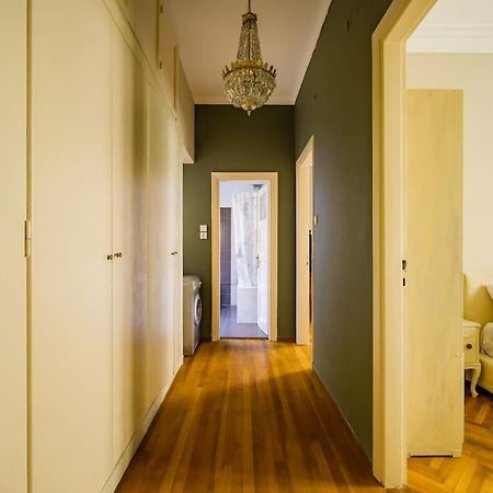 Emporikon Apartment Steps From Historic Center Athens Exterior photo